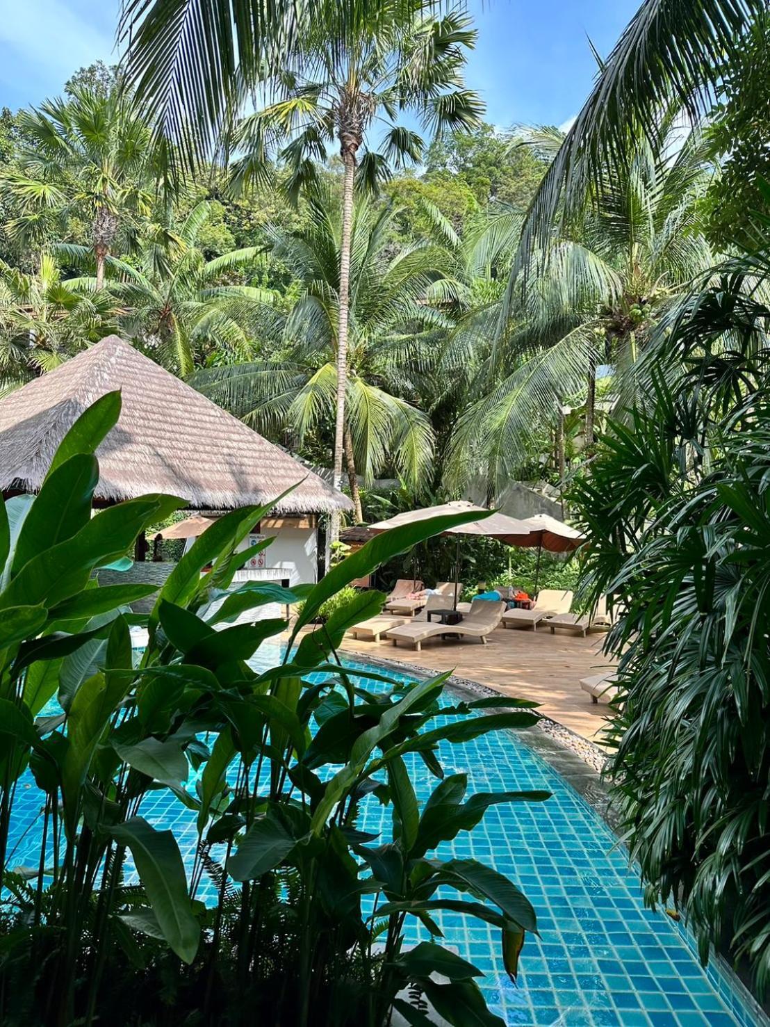 Hula Hula Resort, Ao Nang Krabi town Exteriör bild